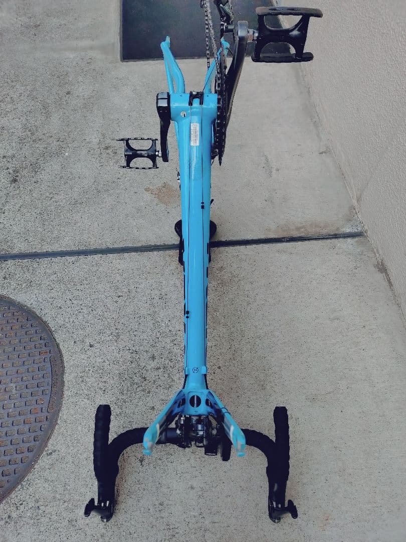ロードバイク TREK トレック Emonda ALR4 走行少ないです！