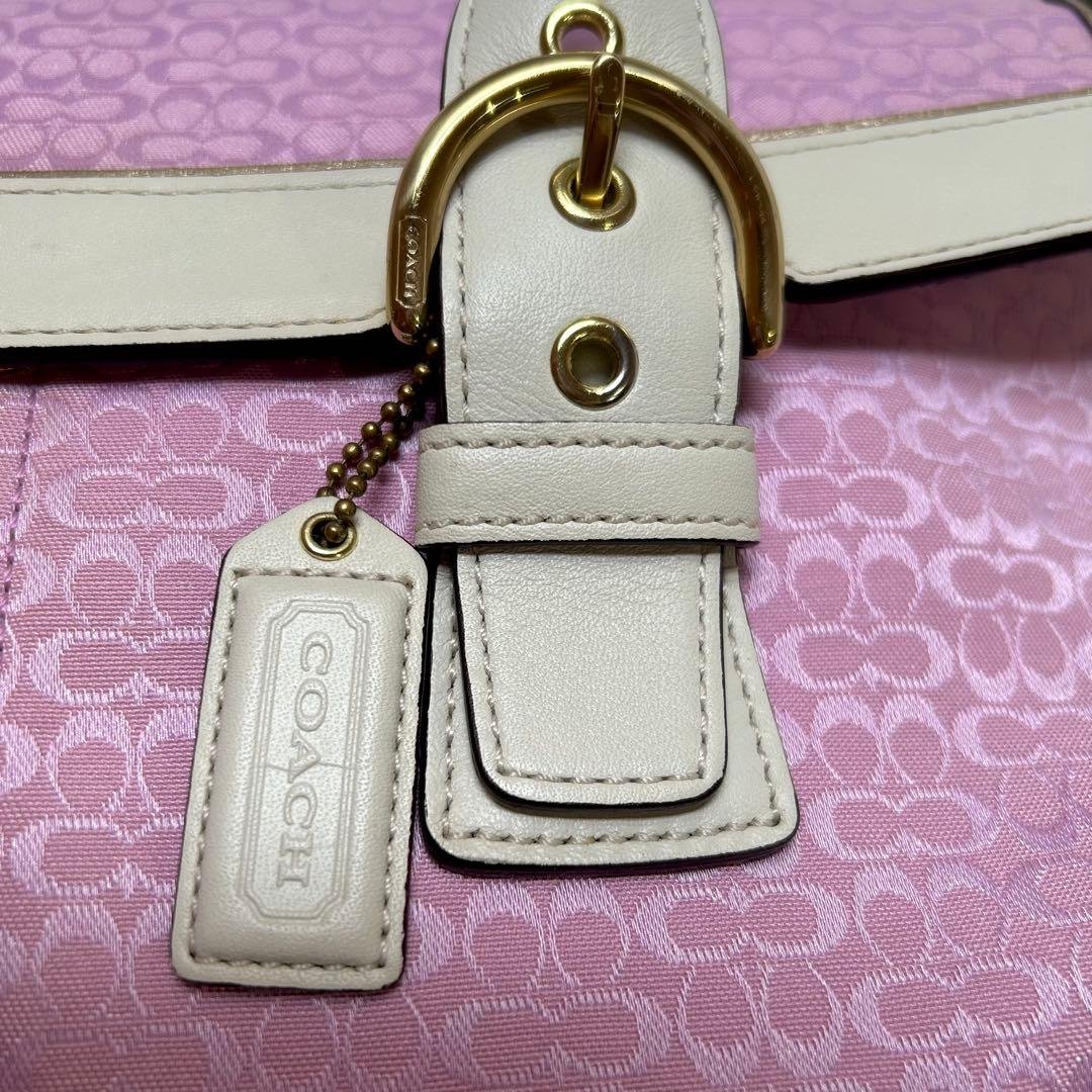 美品 coach シグネチャー SOHO ピンク ハンドバッグ フラップ