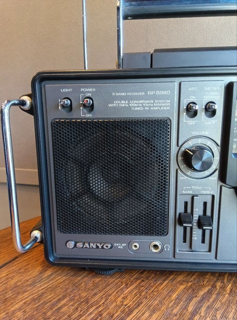 ジャンク　不動品　SANYO RP-8880 9バンド受信機　ヴィンテージ