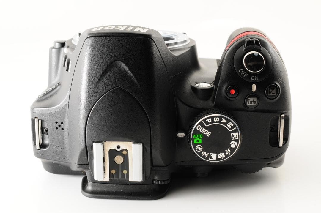 【美品】 ニコン Nikon D3200 ボディ デジタル一眼レフ #307