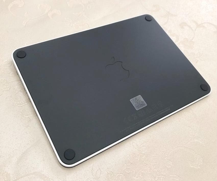 極上優良品｜最新｜USB-C｜ブラック｜Apple Magic Trackpad