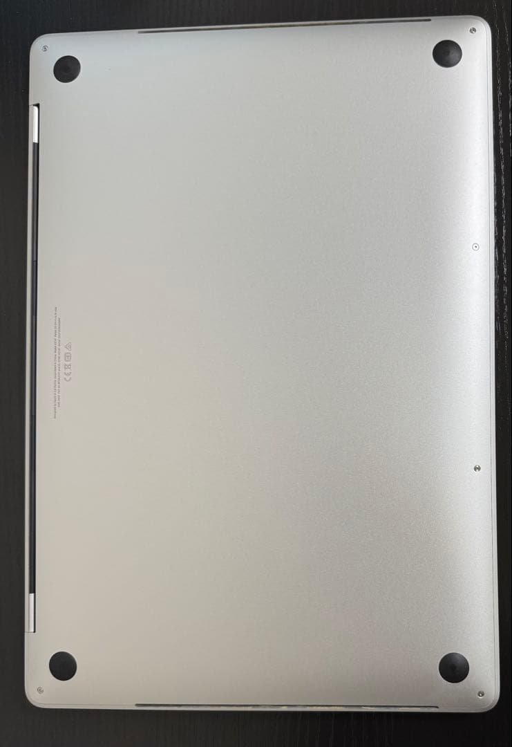 MacBookPro i9 32GB 1TB 充放電131回 バッテリー87%