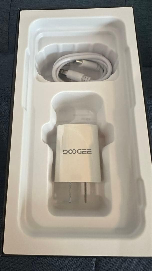 新品✨Android16 フリースマホ 大容量バッテリー スマホ本体 ケース付き