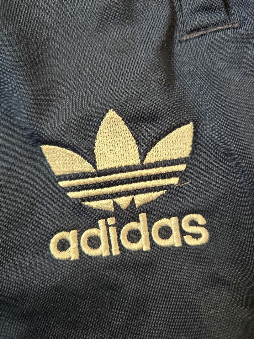 最終値下げ　アーセナルFC GUNNERS トラックジャケット